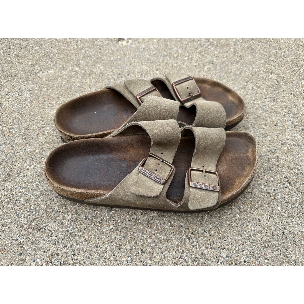 Women’s Birkenstock Arizona Taupe suede soft footbed slide sandals size 7 N / 38